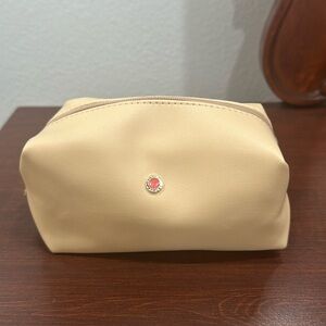 BVLGARI BULGARI MAKEUP BAG UNOPENED BRAND NEW